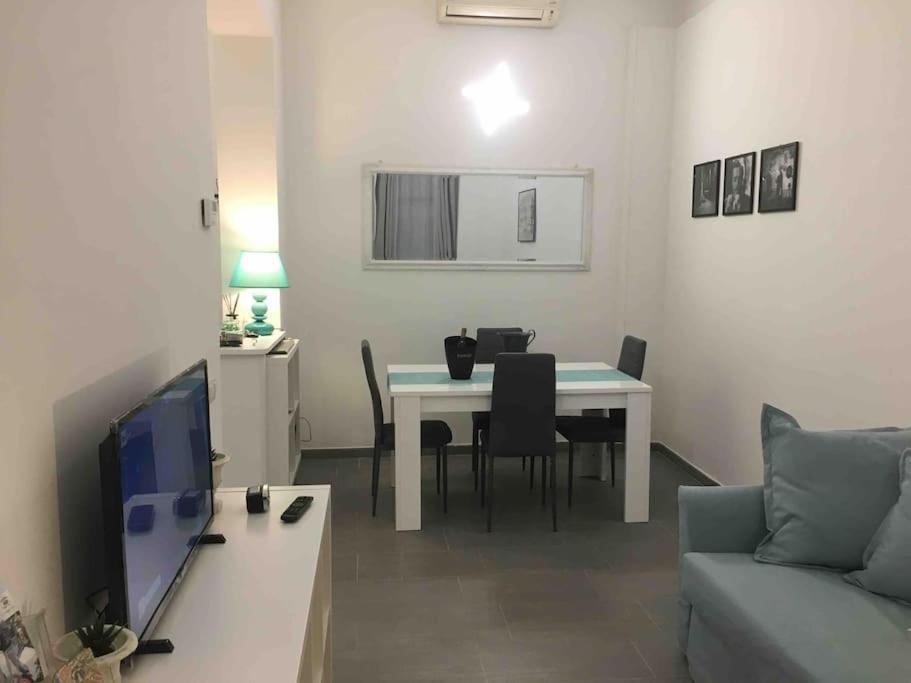 Beautiful Apartment Next To Piazza Di Spagna Rome Exterior photo